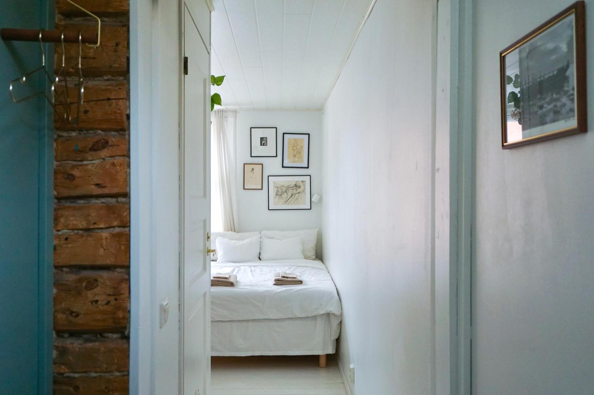 Wooden House With Shared Garden Appartement Helsinki